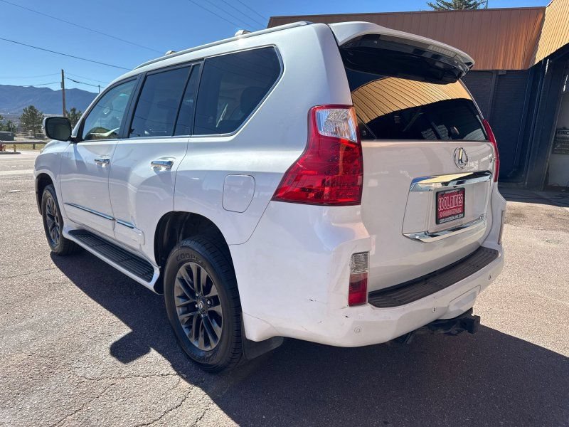 Used 2013 Lexus GX 460 Premium AWD/4WD image 3