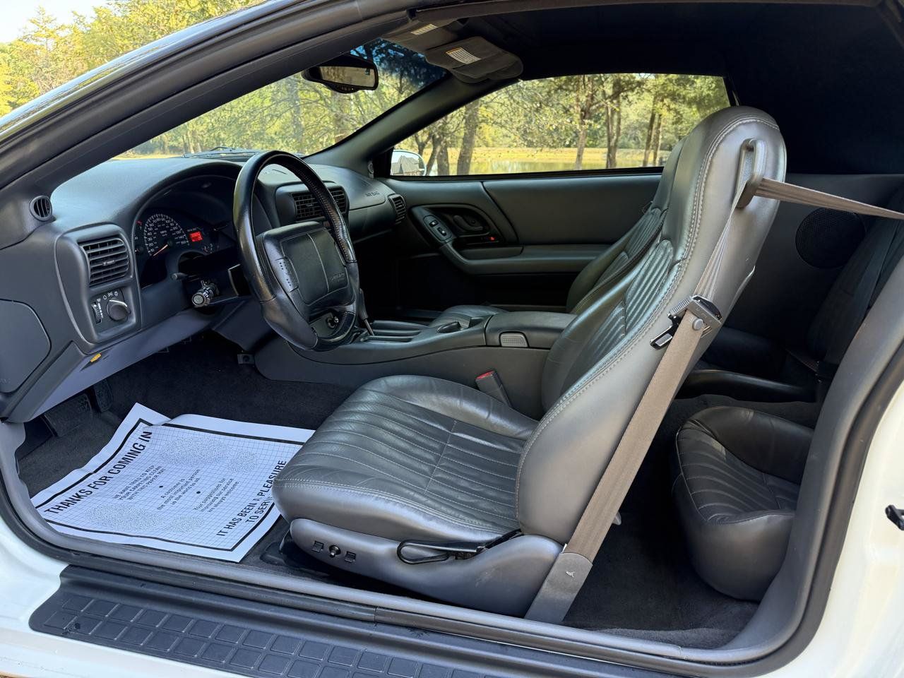 Used 1999 Chevrolet Camaro Z28 RWD image 16