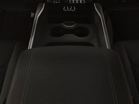 New 2026 RAM 1500 4x4 Crew Cab image 15