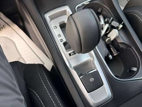 Certified 2025 Subaru Ascent Premium AWD/4WD image 15