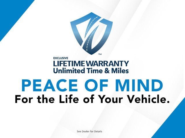 Used 2023 Chrysler Pacifica Touring-L FWD image 21