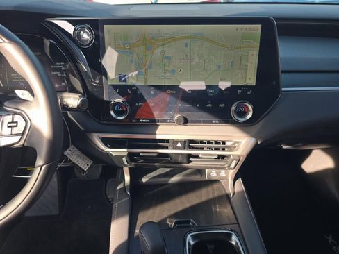 Used 2025 Lexus RX 350 Premium w/ Accessory Package (K3) image 6