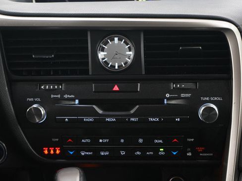 Used 2018 Lexus RX 450h AWD w/ Premium Package image 21