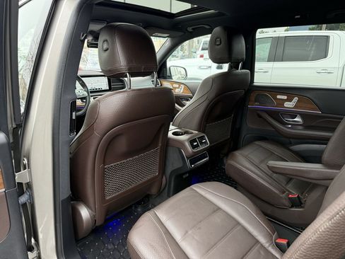 Certified 2022 Mercedes-Benz GLS 450 4MATIC image 26