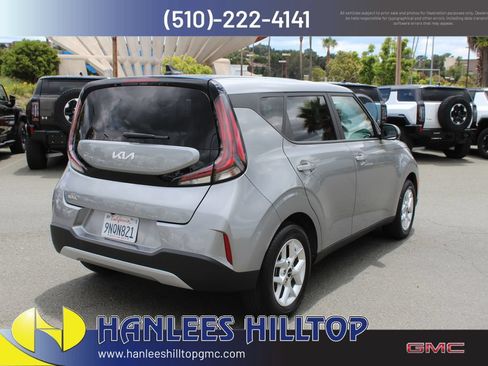 Used 2025 Kia Soul S FWD image 7