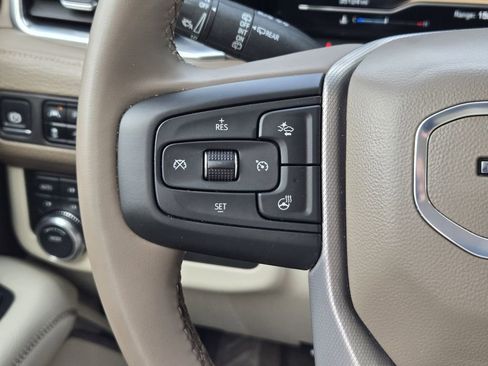 Used 2024 GMC Yukon Denali w/ LPO, Floor Liner Package image 25