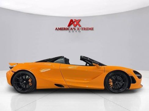Used 2021 McLaren 720S Spider RWD image 20