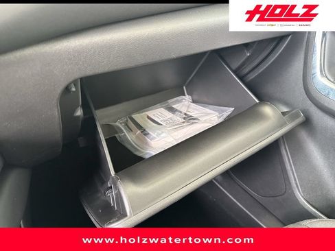 Certified 2025 Chevrolet Blazer LT AWD/4WD image 25