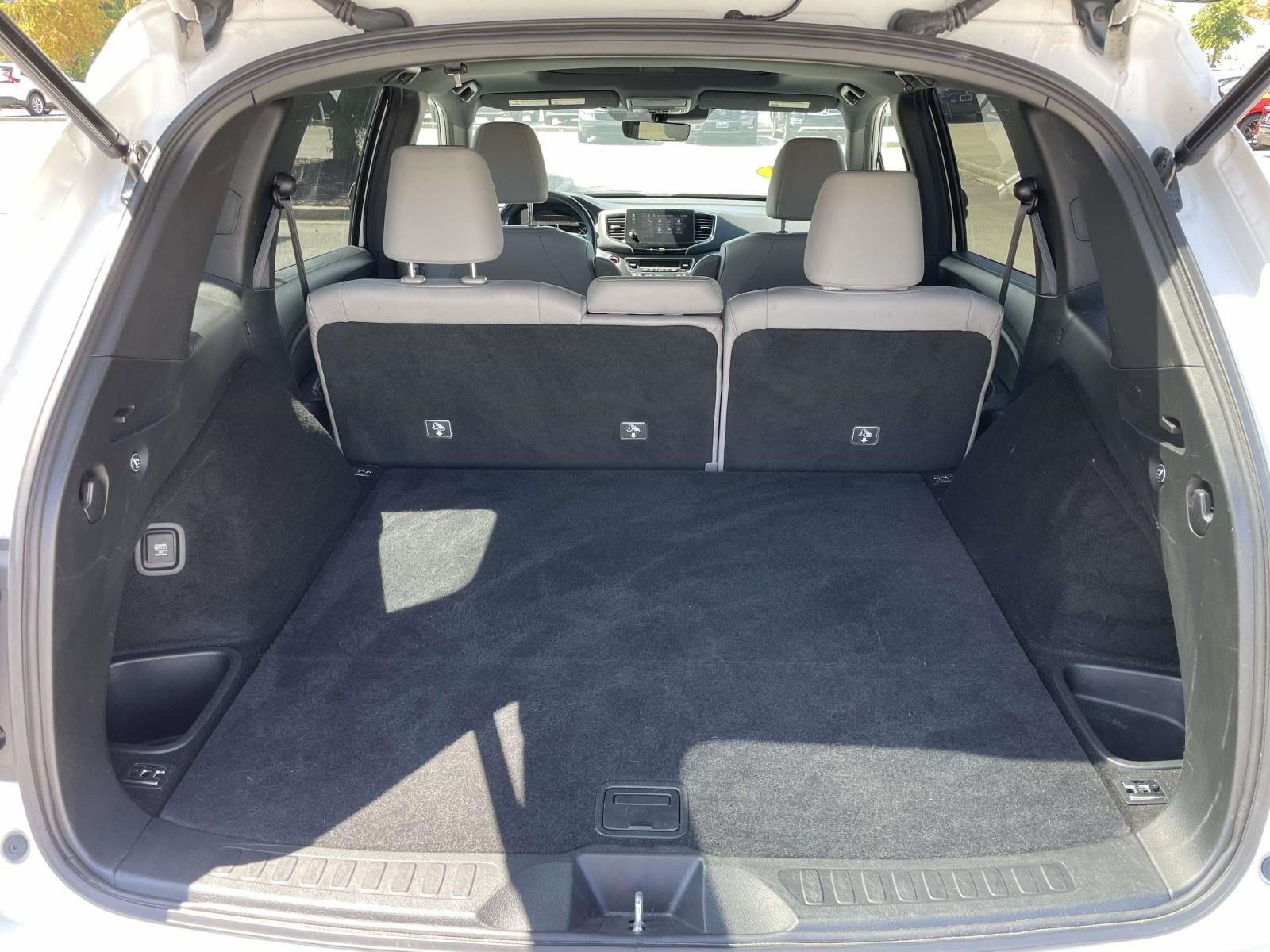 Used 2023 Honda Passport EX-L image 9