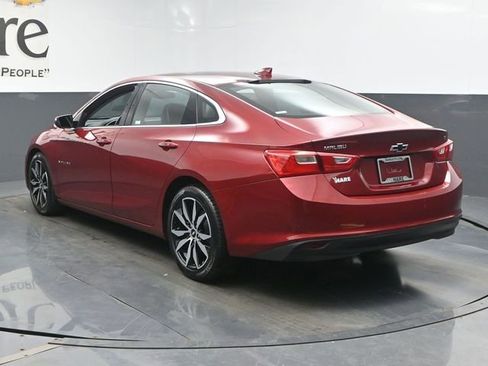 Used 2018 Chevrolet Malibu LT w/ Leather Package FWD image 34