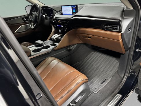 Certified 2024 Acura MDX SH-AWD w/ Advance Package image 11