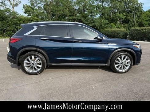 Used 2022 INFINITI QX50 Luxe AWD/4WD image 4