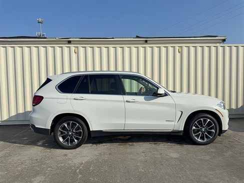 Used 2018 BMW X5 sDrive35i RWD image 2