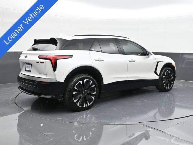 New 2025 Chevrolet Blazer EV RS w/ Super Cruise Package AWD/4WD image 10
