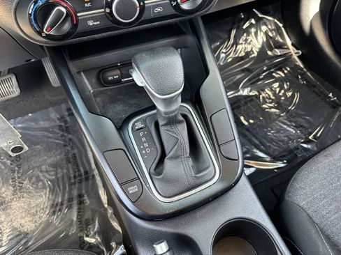 Used 2021 Kia Soul S FWD image 23