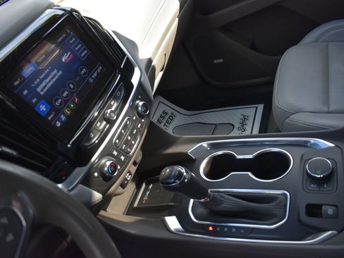 Used 2020 Chevrolet Traverse Premier image 26