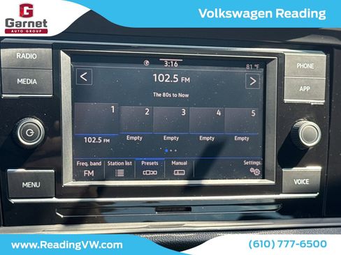 Certified 2021 Volkswagen Jetta R-Line w/ R-Line Cold Weather Package FWD image 19