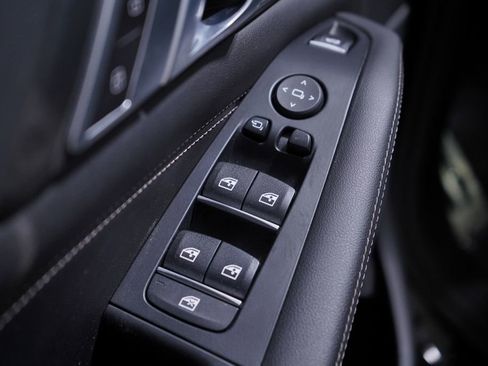 Used 2023 BMW X5 xDrive45e w/ M Sport Package image 17