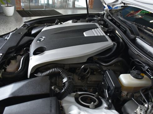 Used 2016 Lexus IS 300 F Sport image 17