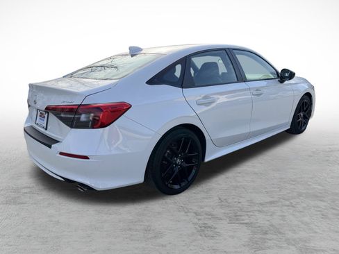 Used 2024 Honda Civic Sport image 6