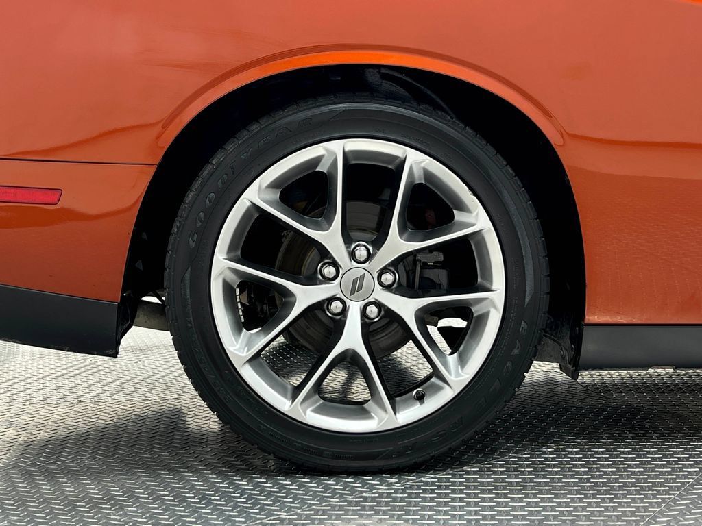 Used 2020 Dodge Challenger GT w/ Driver Convenience Group RWD image 36