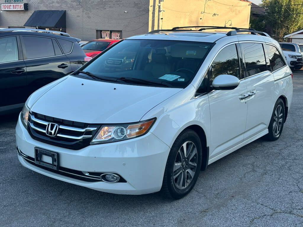 Used 2014 Honda Odyssey Touring image 3