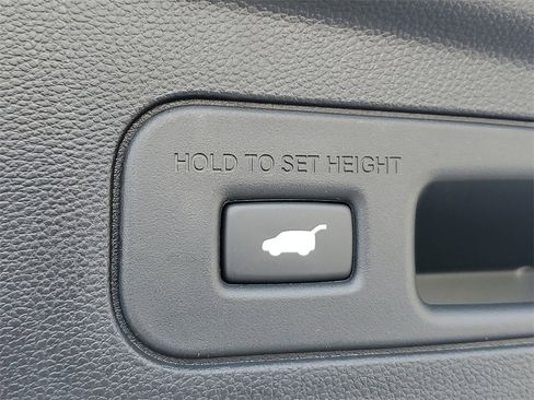 New 2026 Acura MDX FWD image 10