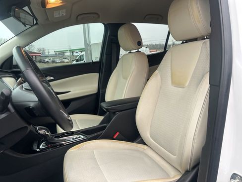Used 2022 Buick Encore GX Select w/ Sport Touring Package image 29