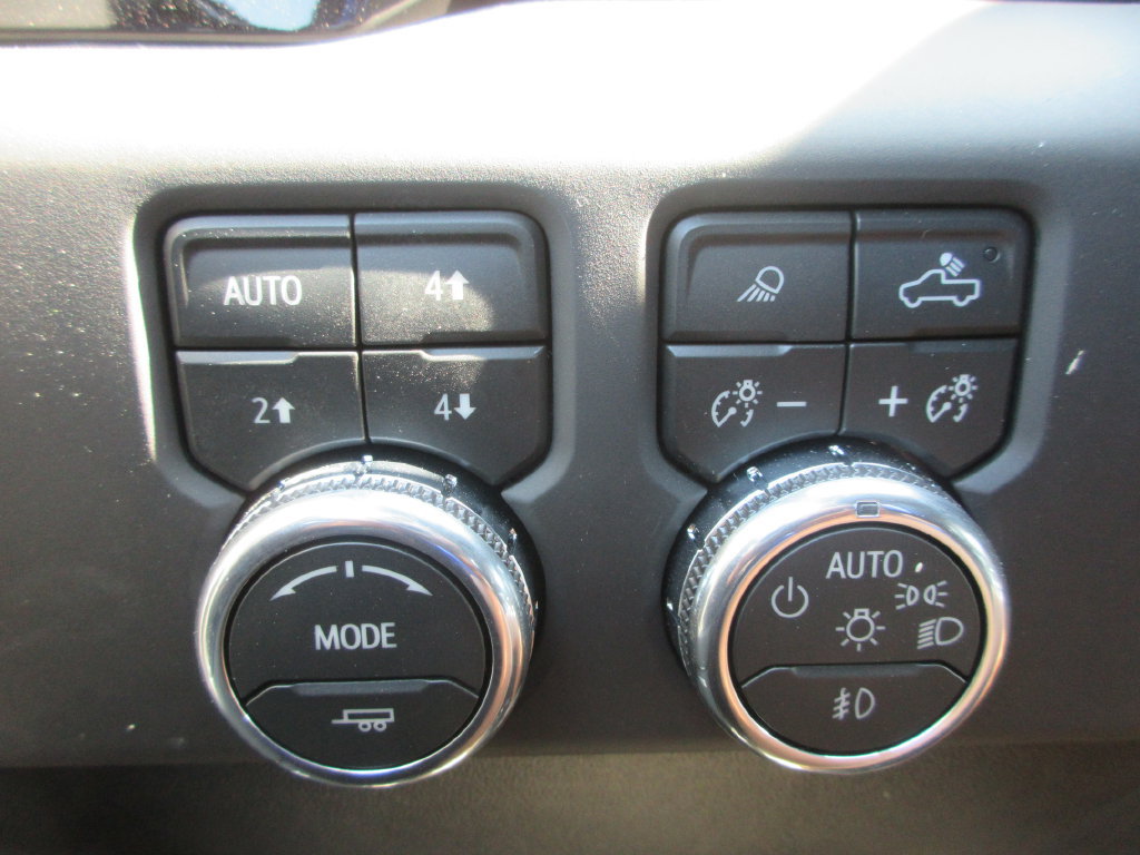 New 2026 GMC Sierra 1500 AT4 w/ AT4 Premium Package AWD/4WD image 20