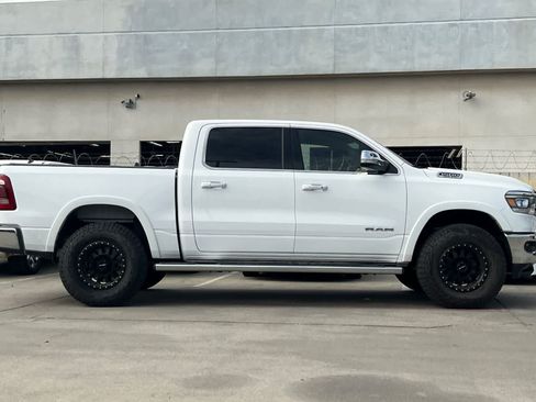 Used 2020 RAM 1500 Laramie AWD/4WD image 9