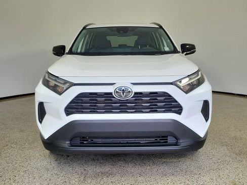 Used 2024 Toyota RAV4 XLE w/ Convenience Package FWD image 3