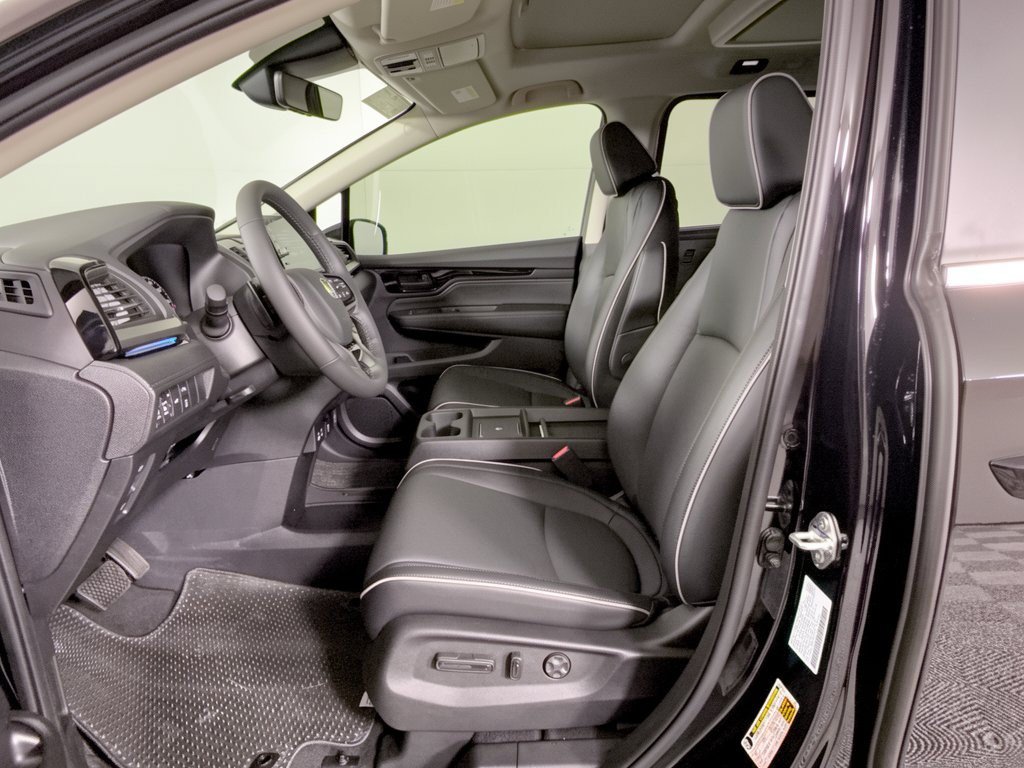 New 2027 Honda Odyssey Touring image 5