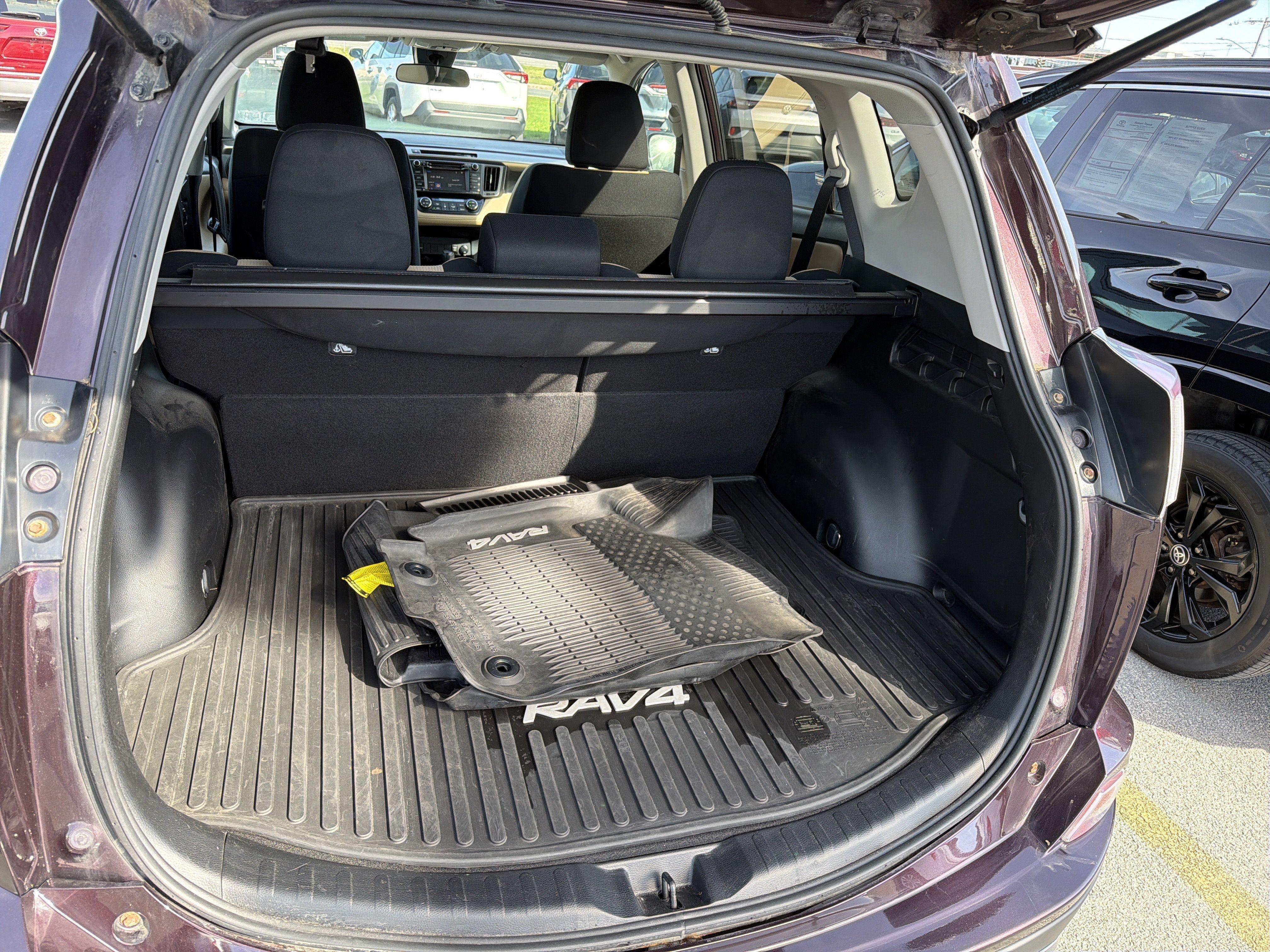 Used 2017 Toyota RAV4 XLE w/ All Weather Liner Package AWD/4WD image 23
