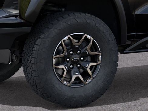 New 2026 Chevrolet Colorado ZR2 w/ Technology Package image 9