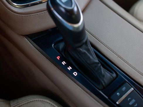 Used 2014 Cadillac CTS Luxury image 37