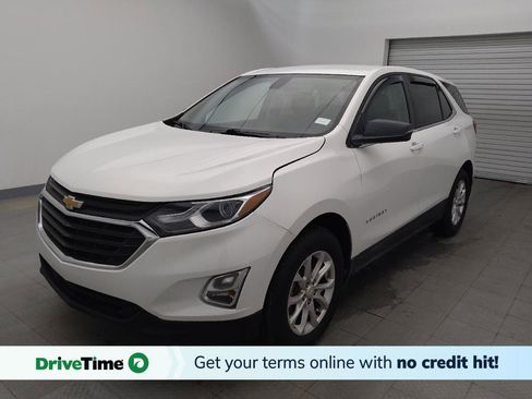 Used 2018 Chevrolet Equinox LT image 1