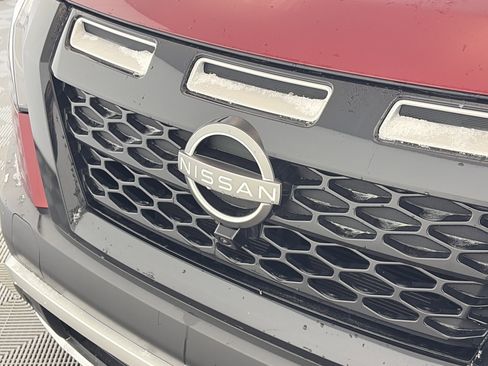 Used 2023 Nissan Pathfinder Rock Creek image 14