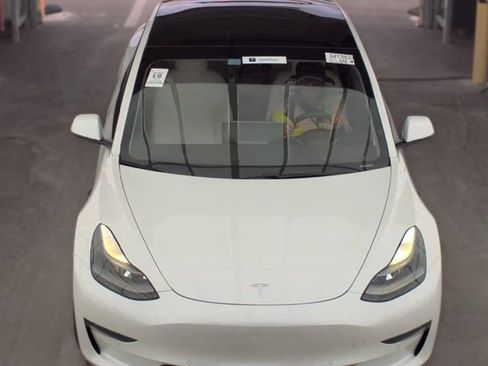 Used 2021 Tesla Model 3 Performance AWD/4WD image 2