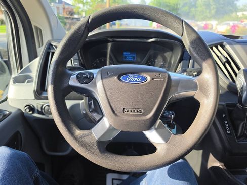 Used 2017 Ford Transit 150 130 Medium Roof RWD image 21