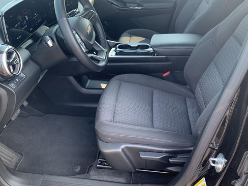Certified 2025 Chevrolet Equinox LT FWD image 20