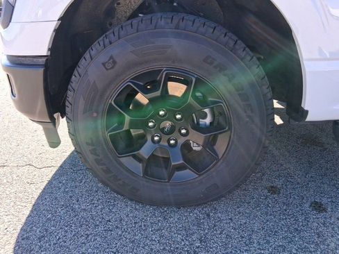 Used 2025 Ford F150 STX w/ Equipment Group 201A FX4 image 38