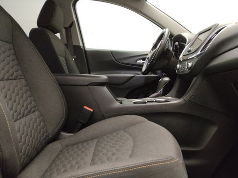 Used 2020 Chevrolet Equinox LT AWD/4WD image 21
