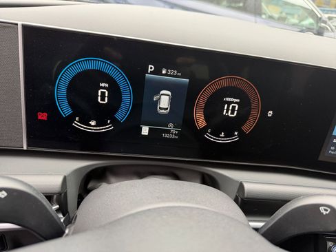 Used 2025 Hyundai Tucson SEL image 40