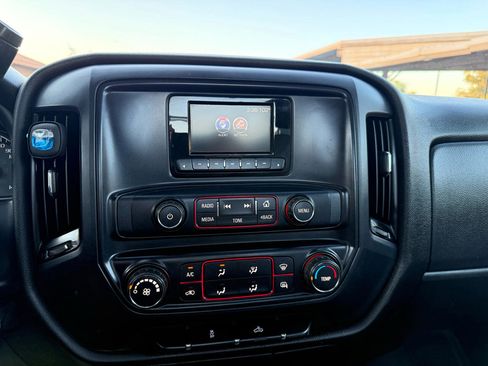 Used 2015 GMC Sierra 1500 2WD Regular Cab image 16