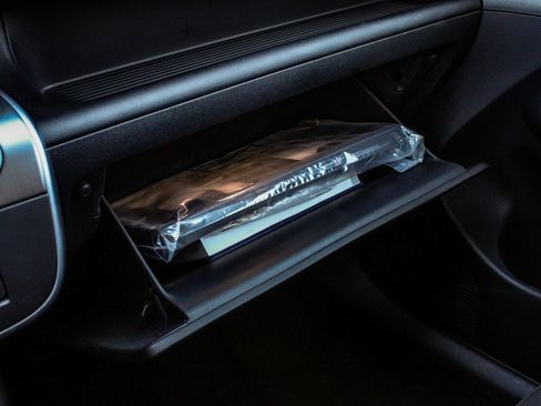 Used 2025 Hyundai Kona SEL image 18