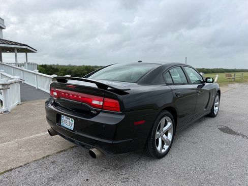 Used 2011 Dodge Charger R/T image 5