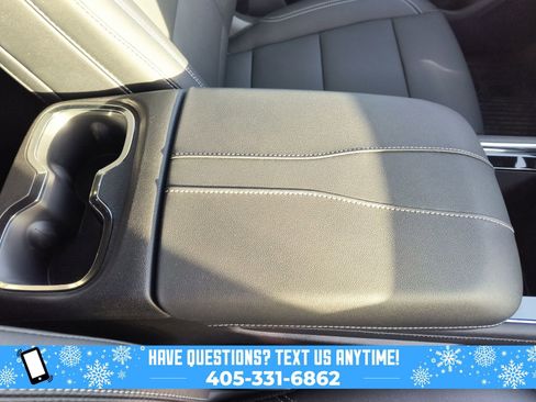 New 2026 Chevrolet Traverse LT w/ Sun and Wheel Package image 10