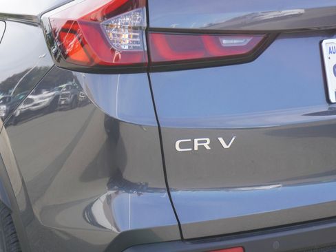 Used 2025 Honda CR-V EX-L image 9