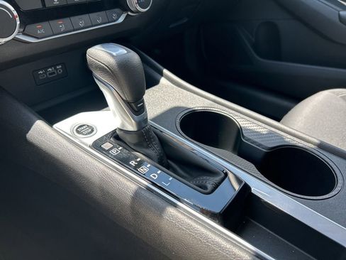 Certified 2025 Nissan Altima 2.5 S FWD image 36