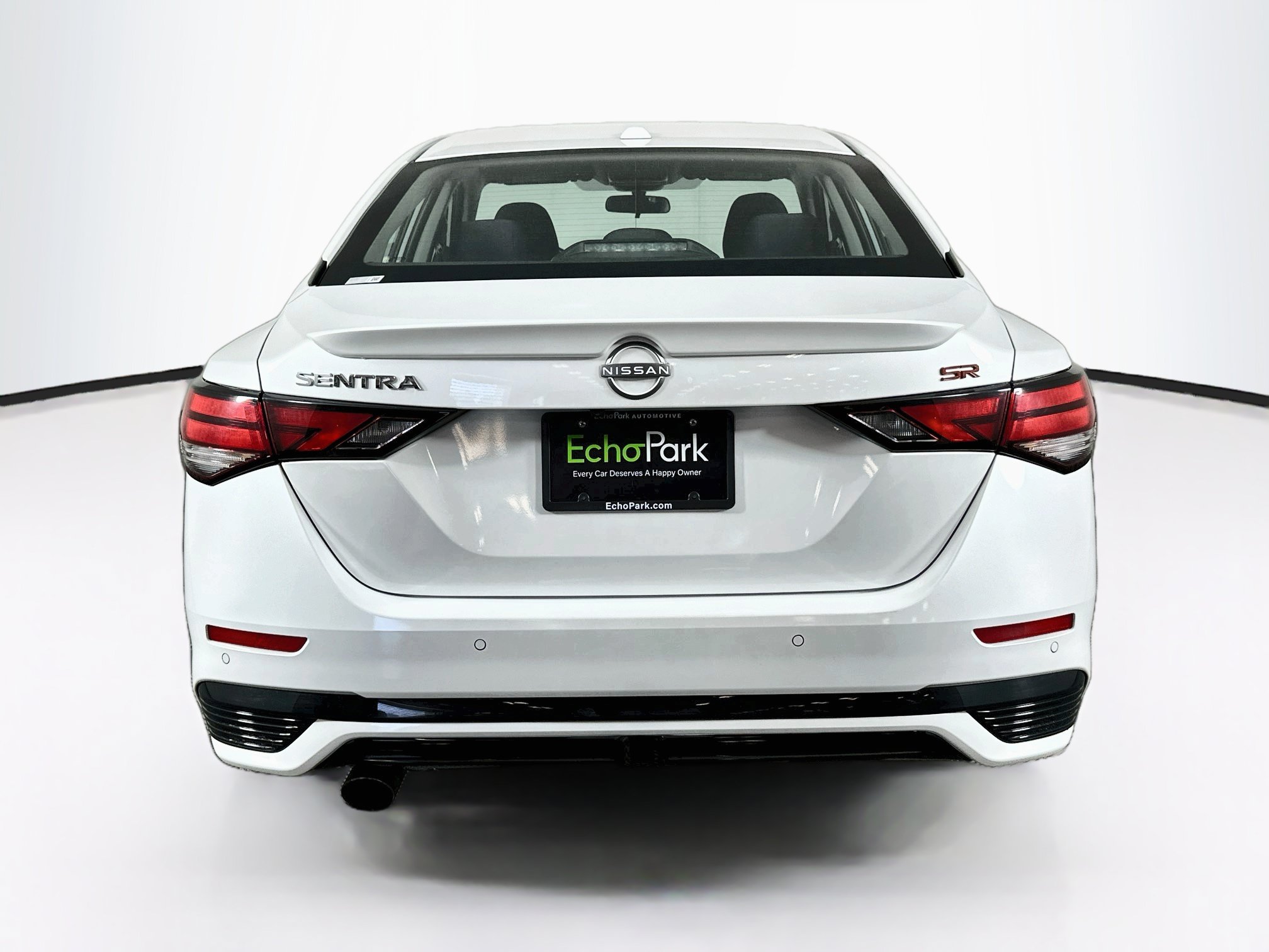 Used 2025 Nissan Sentra SR FWD image 7